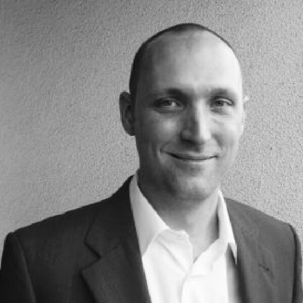 Godart, Clinton教授